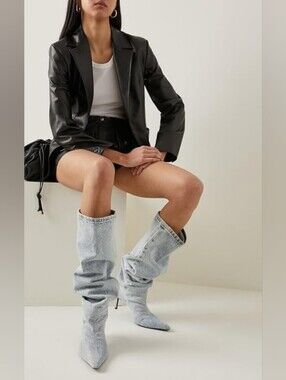 Chic Light Wash Blue Denim Knee-High Kitten Heel Boots
